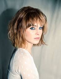 Coupes De Cheveux Les Tendances Du Printemps Ete 2015 Coupe De Cheveux Coupe De Cheveux Courte Carre Court Effile