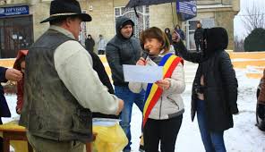 Date de contact primaria mihail kogalniceanu. Eveniment Unic In JudeÈ› PrimÄƒria Mihail KogÄƒlniceanu PÄƒstreazÄƒ TradiÈ›ia Botezului Cailor Cuget Liber