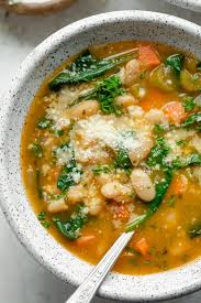 In particular, i could have cooked the beans for less time to leave them intact, but intact beans are exactly what you don't want when making new orleans' white beans (sometimes thoughts on using navy beans vs great northern. Mediterranean White Bean Soup