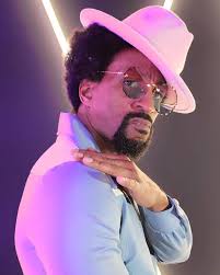 Shaun Singleton's Instagram, Twitter & Facebook