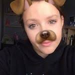 Selena Hays's Instagram, Twitter & Facebook