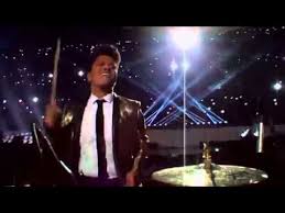 Black And Gold To The Super Bowl Song Bruno Mars Locked Out Of Heaven Super Bowl Locked Out Of Heaven Youtube Videos Music Bruno Mars
