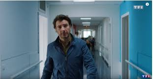 Link requests should be done in the forum. Les Bracelets Rouges Episode 1 Tv Episode 2017 Imdb