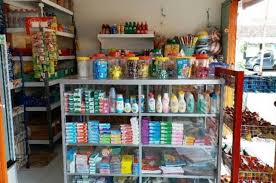 Selain baik untuk pertumbuhan ayam karena suasana dan iklim di desa lebih baik dari pada di kota, biaya oprasional yang harus sedulur keluarkan pun akan lebih murah dibanding membuka ternak ayam di kota. 36 Usaha Rumahan Yang Menjanjikan Dan Tidak Ada Matinya Ilmu Ekonomi Id