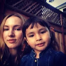 Leanna Marie's Instagram, Twitter & Facebook