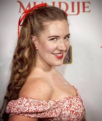 Taylor Storm's Instagram, Twitter & Facebook