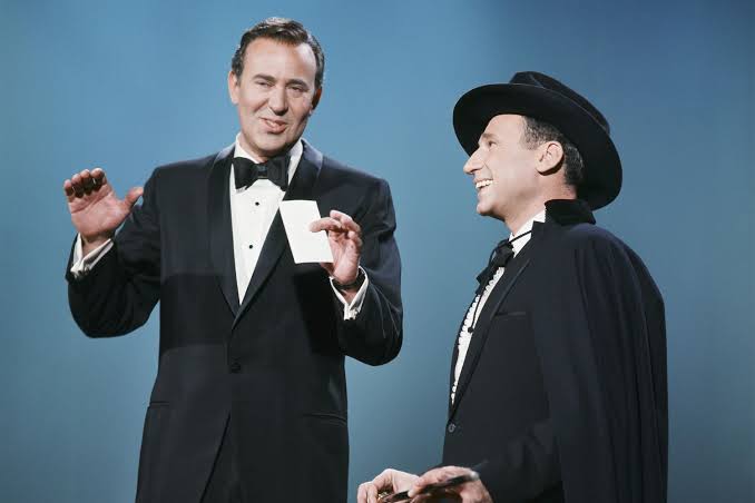 Mel Brooks pays tribute to Carl Reiner: 'I loved him'