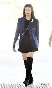 Blog dedicated to itzy's members,yeji,lia,ryujin,chaeryeong & yuna.you will find photos, news, social media updates and more! Itzy Jjang Lia At The Icn Airport Heading To Paris For Facebook