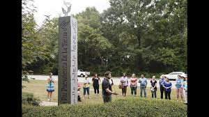 Create or buy a yard pole that with pictures of several birds. Art Of Peace Installs 5th Peace Pole In Tyler Cbs19 Tv