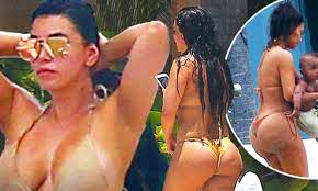 Kim kardashian backshots