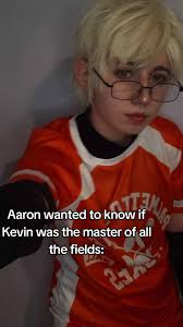 Kevin: 🛐 #cosplay#aaron#allforthegame#minyard#fyp