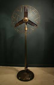 Industrial Floor Standing Fan By Alfies Antique Market London Via Flickr Interieur Art Deco Style Art Deco Art Deco