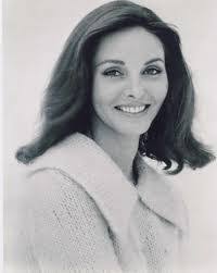 Cindy Wood's Instagram, Twitter & Facebook