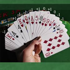 Howtocountcards.org makes it easy to learn card counting. How To Count Cards In Blackjack Blackjack Card Counting Tutorial