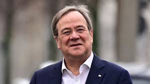 Armin laschet will run as the conservative candidate to succeed chancellor angela merkel in germany's elections in september, after the leader of the christian democratic union (cdu). Armin Laschet Sorgt Fur Uberraschungen Sein Bundestagswahl Team Waz De