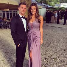 Nach der schule studierte sie von laura wontorra filme & fernsehsendungen: Laura Wontorra Starportrat News Bilder Gala De