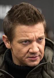 Sundance red carpet photos: Elizabeth Olsen and Jeremy Renner star in 'Wind  River'