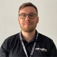 70+ "Mark Gut" profiles