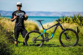 Maybe you would like to learn more about one of these? Yoann Barelli S Giant Reign Advanced 27 5 0 Team Yoann Barelli S Giant Reign Advanced 27 5 0 Team Mountain Biking Pictures Vital Mtb