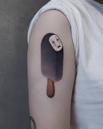 Gucci mane had several face tattoos, but in 2011 he got a large drawing of an ice cream cone on his face with the letters brrr and a couple of lightning bolts to add the effect. Noface Ice Cream Tattoo By Aki Wong Inked On The Right Arm Ice Cream Tattoo Tattoos Ice Tattoo