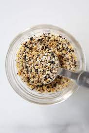 Diy Everything Bagel Seasoning Recipe Homemade Spices Everything Bagel Seasoning Recipes