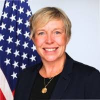 Kathy Pickering's Instagram, Twitter & Facebook