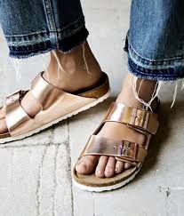 Birkenstock Arizona Essentials White 39 New Free People X Birkenstock Copper Metallic Arizona Sandals 36 5 5 6 Birkenstock Arizona Vers Metallic Sandals Birkenstock Sandals Metallic Birkenstocks