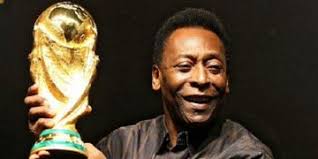 10 Pemain Sepak Bola yang Memakai Nama Jersey Bukan Nama Aslinya, Nomor 2  Beda Banget!