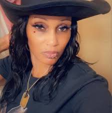 With heavy hearts, we announce the passing of this beloved actor. He just  died from bowel cancer at the age of 46 💔