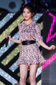 IU (아이유)에 있는 핀