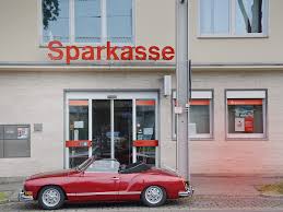 Die kasseler bank wurde ende der 1980er jahre von ullrichbau im rohbau erstellt, im jahr 2000 wurden umbauarbeiten. Kasseler Sparkasse Beratungscenter Bettenhausen Leipziger Strasse 187