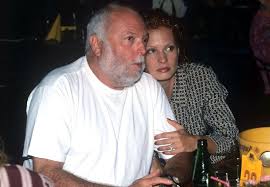Kovács katalin, dobó kata on 25 february 1974) is a hungarian actress. Ok Voltak A Legfontosabb Nok Andy Vajna Eleteben Nlc