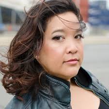 Serena Bell (@serenabellbooks)