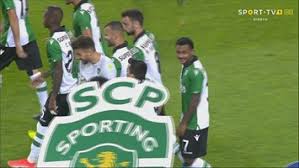 Check spelling or type a new query. Luis Maximiano Atrasou Se Para A Foto De Familia Do Sporting E Acabou De Bracos Abertos Fotogalerias Jornal Record