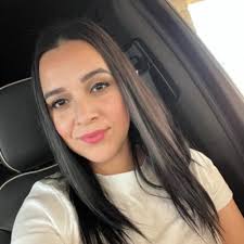 Ana Perez (@AnaKPerez04)