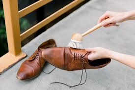 If they look good as is, there's no need to rinse. How To Clean Moldy Leather Clothes And Shoes