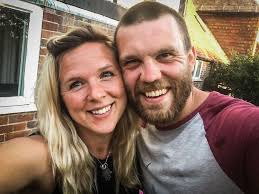 Breaking the silence over miscarriage: Bex's story