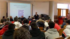 Elettronica Dell Auto Un Progetto All Avanguardia Di Iis Padovano E Cgia Ancona Pesaro Urbino Elettronica Padova Auto