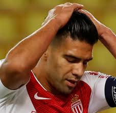Radamel falcao garcía zárate is a colombian professional footballer who plays as a striker for turkish club galatasaray and captains the col. Radamel Falcao Welt