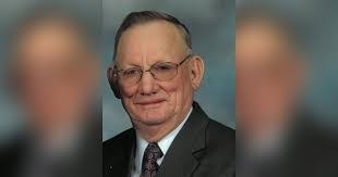 Buzz Hardin's Instagram, Twitter & Facebook