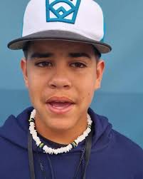 Pitcher estelar Naivmar Angela🇦🇼 di...