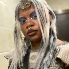 Stream raeyoyoung music