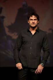 Árpa attila a netflix legújabb, római birodalmas sorozatában is meghal! Index Kultur Arpa Attila Szittya Kepregennyel Nyomul