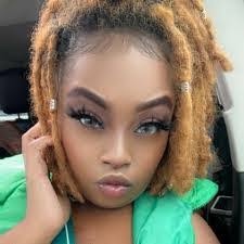 Melody Odom's Instagram, Twitter & Facebook