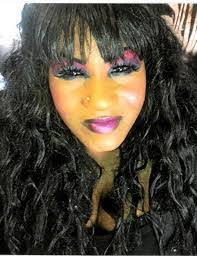 Monique Stigger's Instagram, Twitter & Facebook