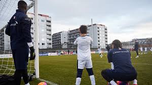 When designing a new logo you can all images and logos are crafted with great workmanship. Schweizerischer Fussballverband Credit Suisse Und Der Sfv Verlangern Partnerschaft