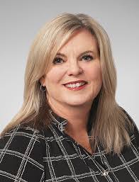 Naomi Cade's Instagram, Twitter & Facebook