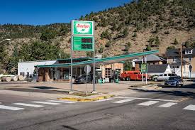 I love those gas pumps! Sinclair Gas Station Rest Stop Idaho Springs Colorado