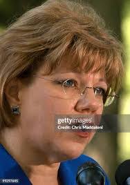 Wendy Doolan's Instagram, Twitter & Facebook