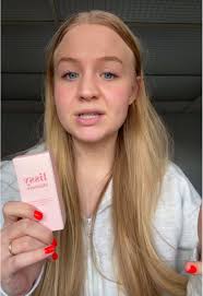 Mandelic Serum: The Gentle Acne Solution You Need